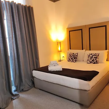 Oda ve Kahvaltı Relais Santa Maria Maggiore Roma